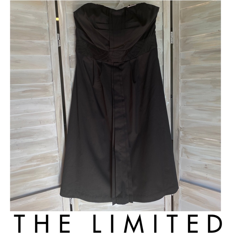 Limited black dress strapless pleated placket size 2 NWT